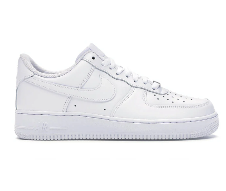 Nike Low-Top Sneakers – All White