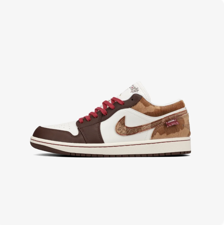 Jordan Low-Top Sneakers – Brown & White with Red Laces