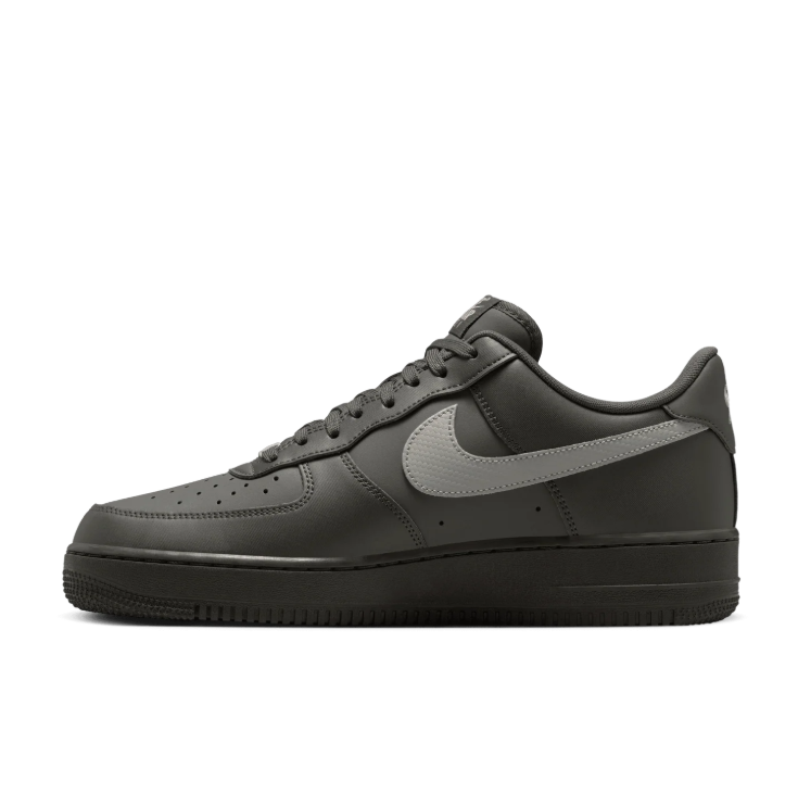 Nike Low-Top Sneakers - Dark Grey