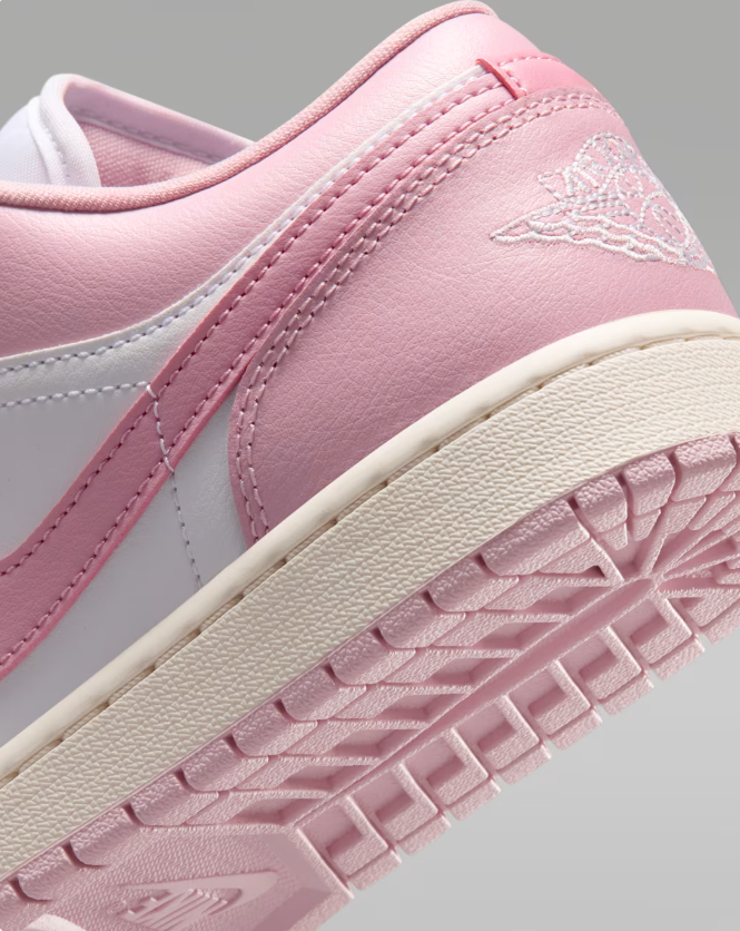 Jordan Low-Top Sneakers – Pink & White