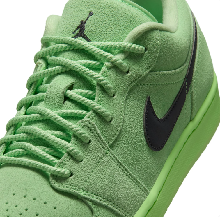 Jordan Low-Top Sneakers – Green & Black