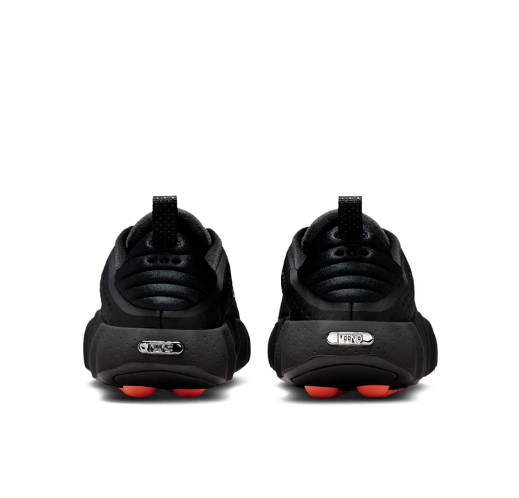 Nike Mind Low-Top Sneakers - Black/Orange