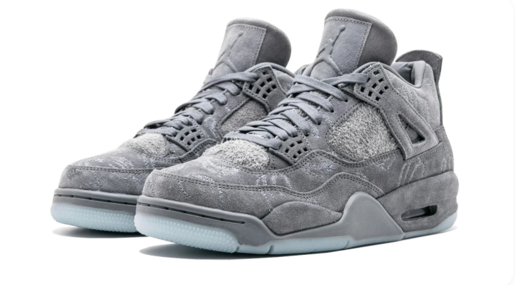 Jordan Mid-Top Sneakers – Textured Grey & Ice Blue