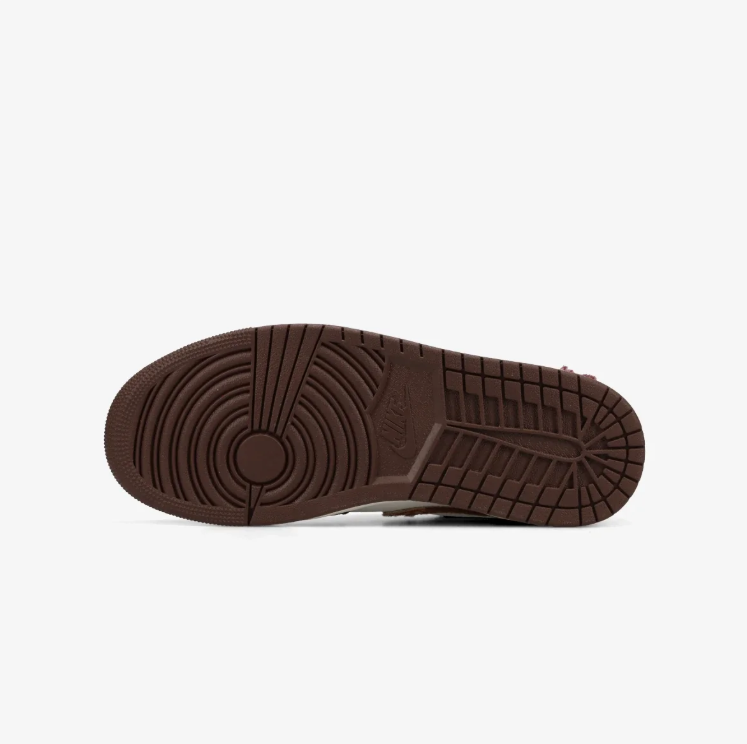 Jordan Low-Top Sneakers – Brown & White with Red Laces
