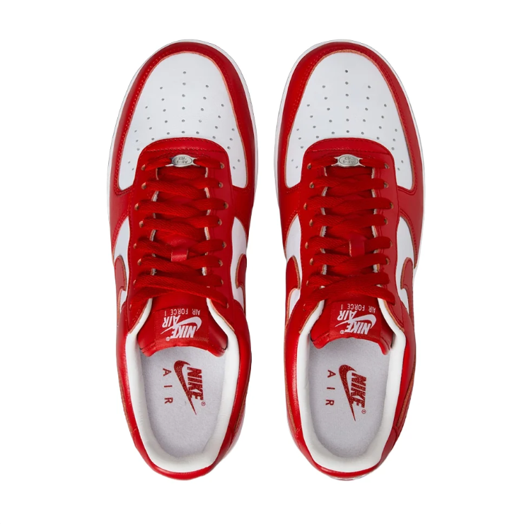 Nike Low-Top Sneakers – Red & White