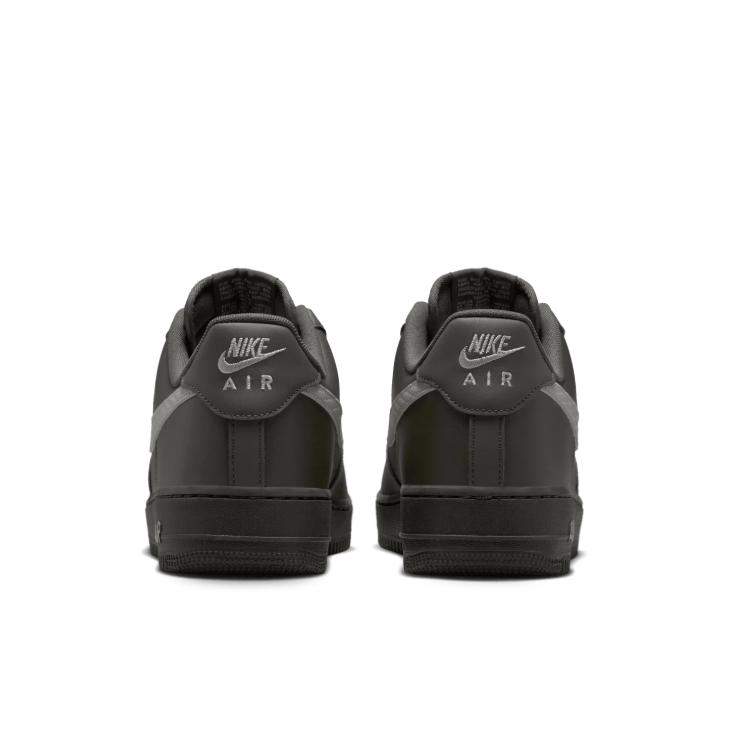 Nike Low-Top Sneakers - Dark Grey