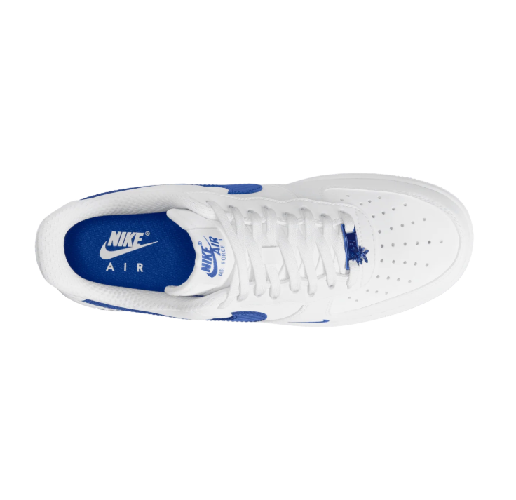 Nike Low-Top Sneakers - White with Blue