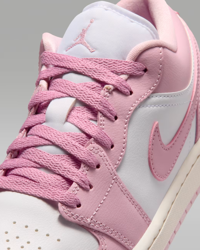 Jordan Low-Top Sneakers – Pink & White