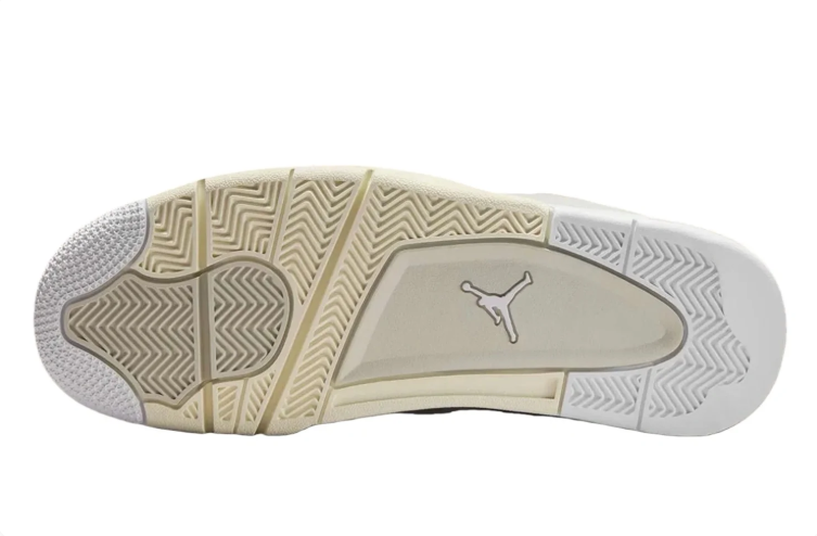 Jordan Low-Top Sneakers – Ivory & Cream